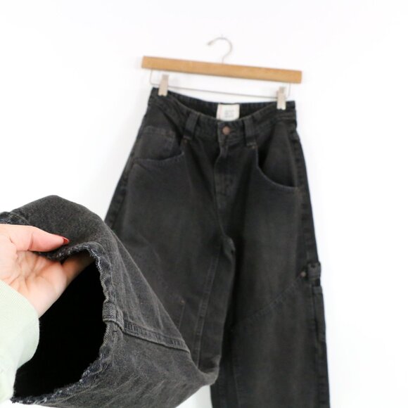 *BDG Belly Baggy Black Carpenter Jean - Picture 5 of 10